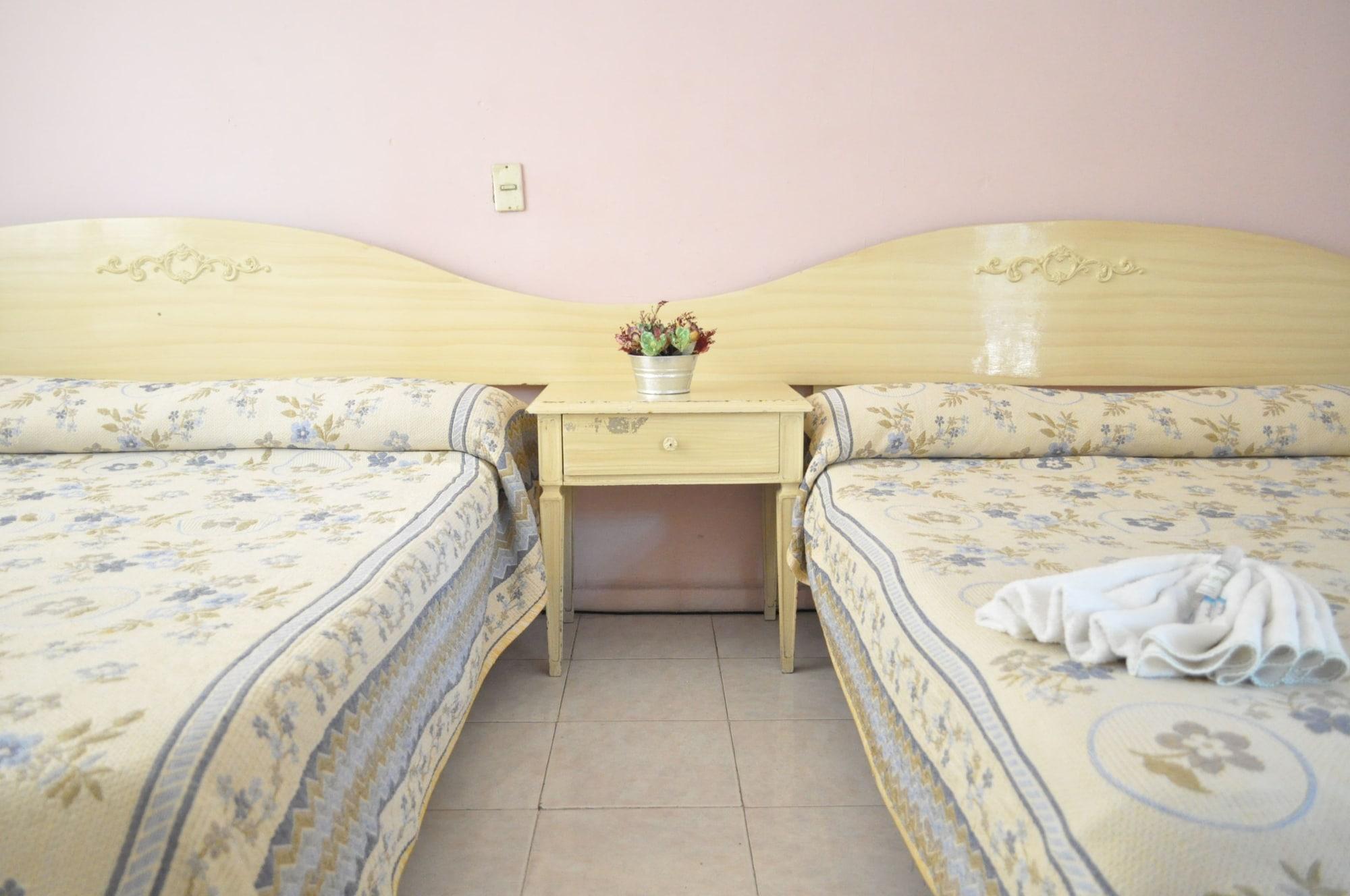 Hotel San Carlos Irapuato Esterno foto