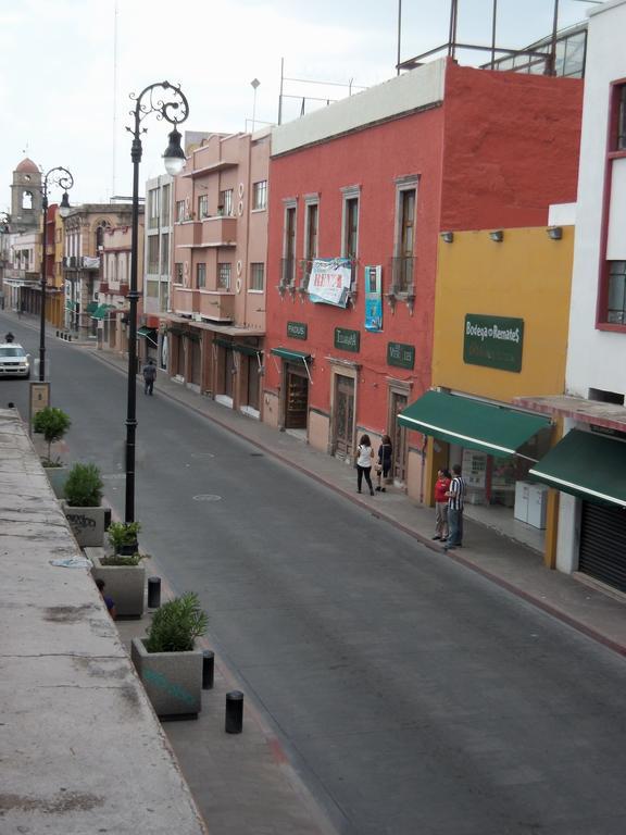 Hotel San Carlos Irapuato Esterno foto
